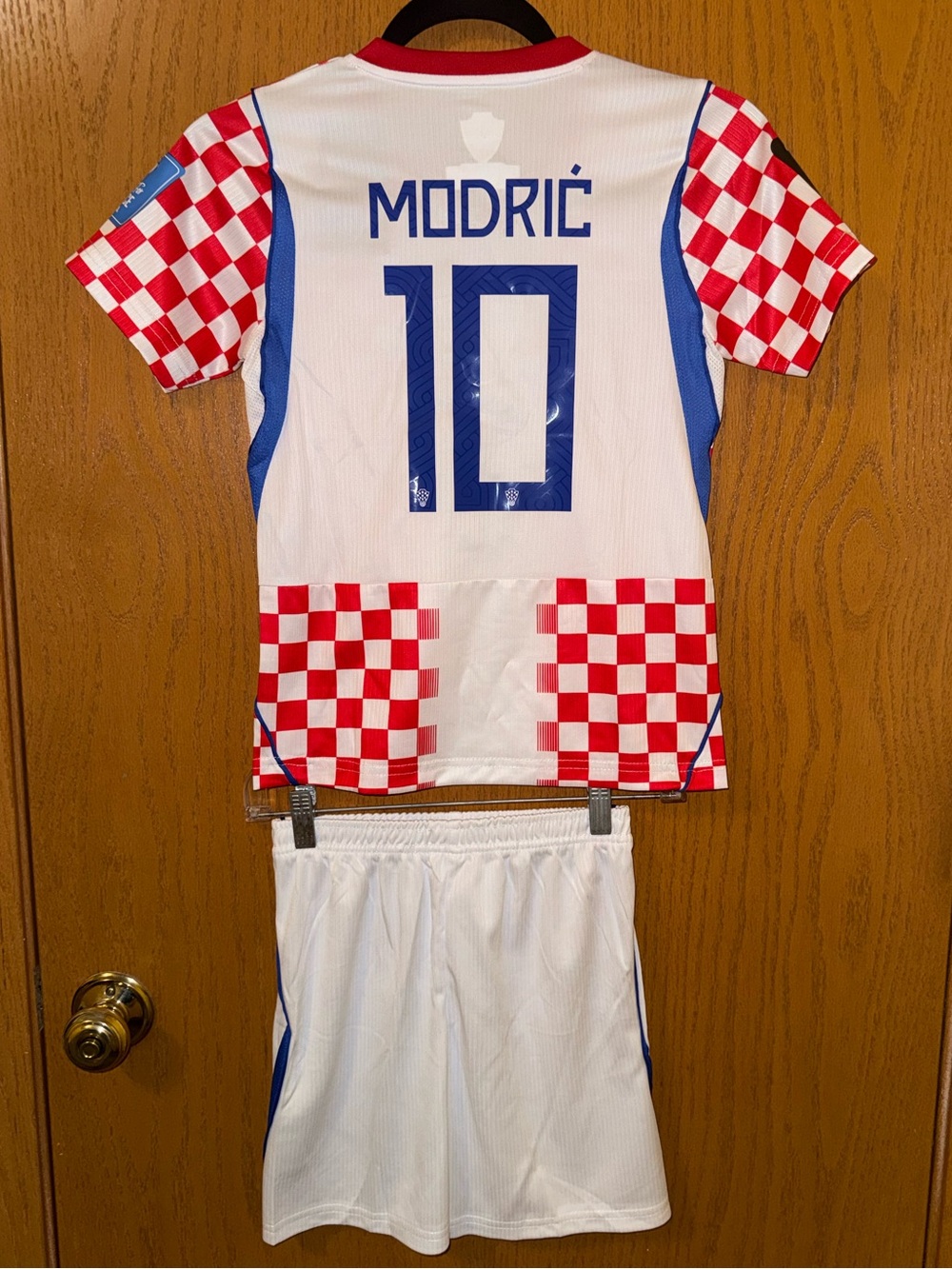 Kids 2026 Croatia Jerseys - Picture 2 of 3